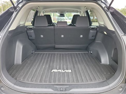 Used 2025 Toyota RAV4 LE image 8
