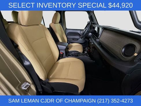 New 2026 Jeep Gladiator Willys image 25