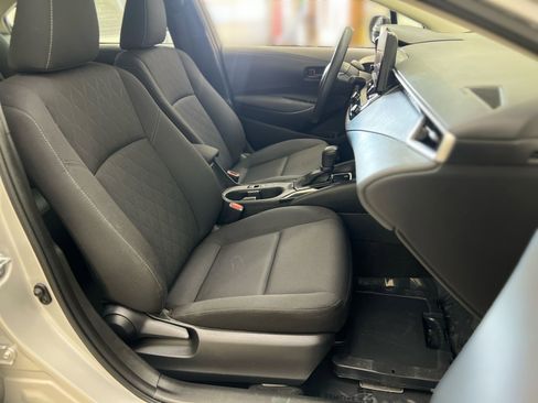 Used 2023 Toyota Corolla LE image 25