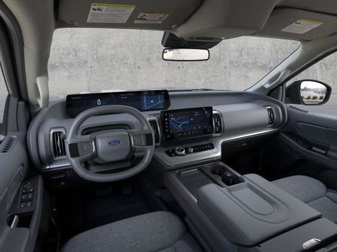 New 2025 Ford Expedition Active RWD image 9
