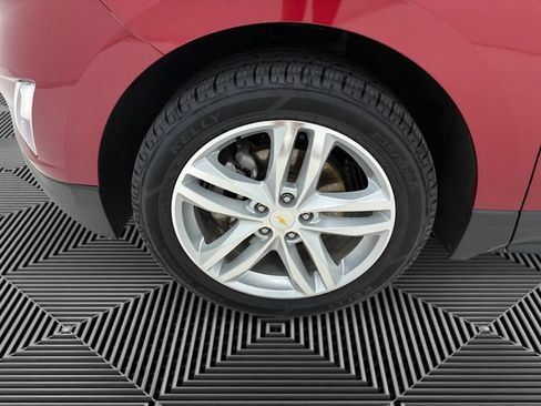 Certified 2019 Chevrolet Equinox Premier AWD/4WD image 9