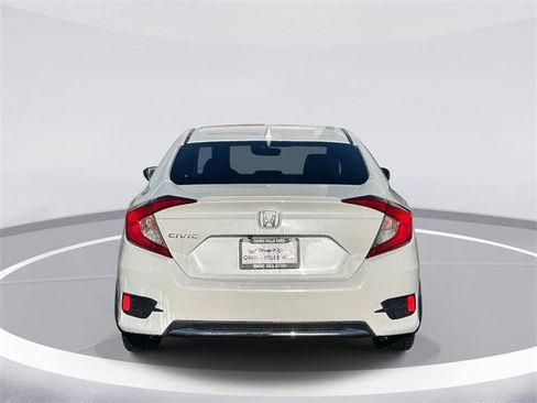 Used 2019 Honda Civic EX-L image 6