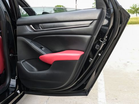 Used 2019 Honda Accord Sport image 49