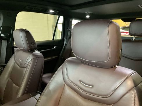 Certified 2023 Cadillac XT6 Premium Luxury image 20