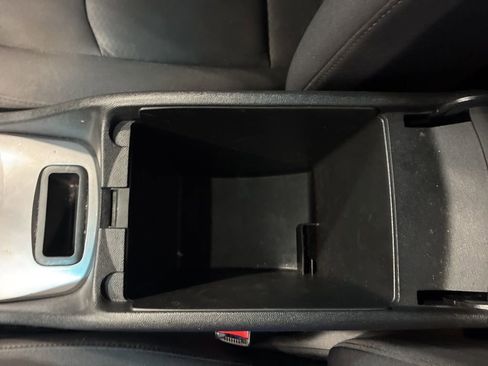 Used 2022 Chevrolet Malibu LT image 28