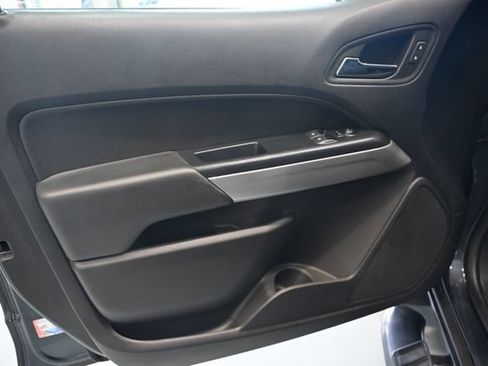 Used 2019 Chevrolet Colorado LT w/ LT Convenience Package RWD image 26