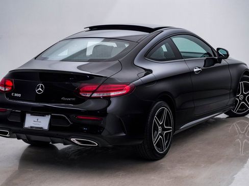 Used 2022 Mercedes-Benz C 300 4MATIC Coupe image 11