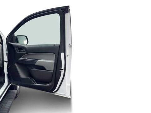 Used 2019 GMC Canyon 2WD Crew Cab w/ Convenience Package image 9