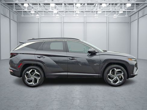 Used 2022 Hyundai Tucson SEL w/ Convenience + Premium Package image 7