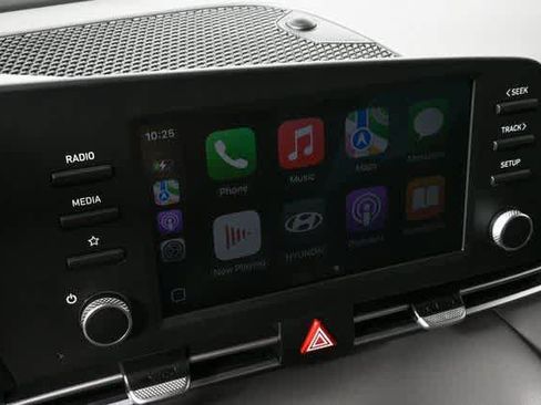 New 2026 Hyundai Elantra SEL Sport Premium image 25