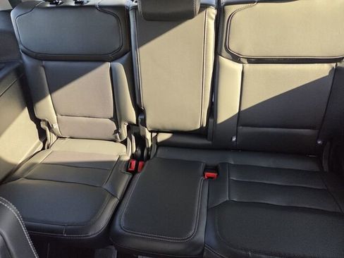 New 2026 Ford Expedition Platinum w/ Driver's Package AWD/4WD image 8