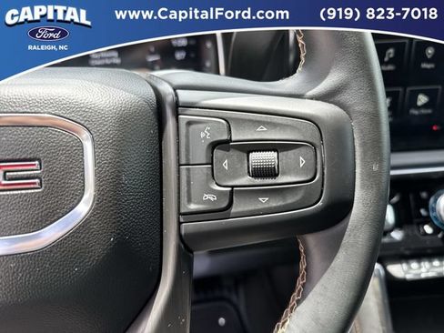 Used 2024 GMC Sierra 2500 AT4 w/ AT4 Preferred Package AWD/4WD image 24