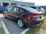Certified 2018 Ford Fusion SE w/ Fusion SE Technology Package image 5