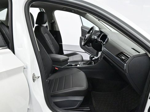 Used 2023 Volkswagen Jetta SE image 29