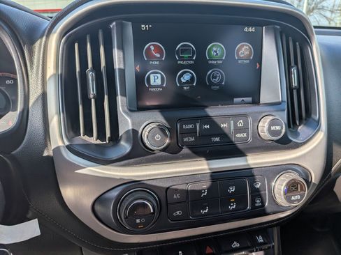 Used 2016 GMC Canyon SLE w/ SLE Convenience Package image 14