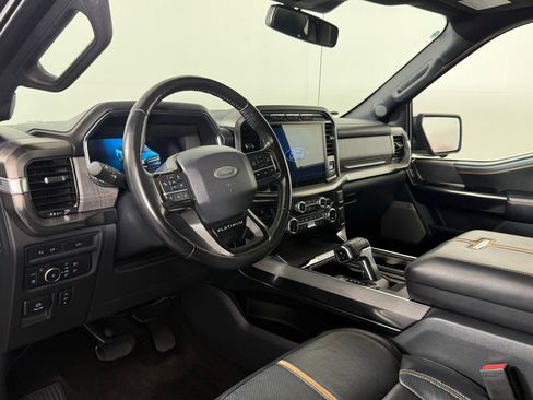 Used 2021 Ford F150 Platinum w/ FX4 Off-Road Package AWD/4WD image 4