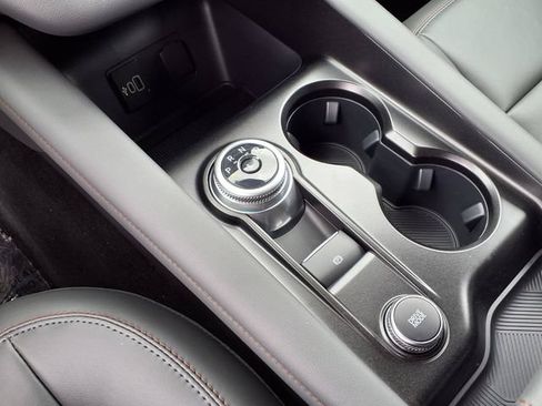 New 2026 Ford Explorer Active w/ Active Comfort Package RWD image 14