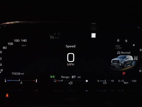 Used 2022 GMC Yukon SLE image 26