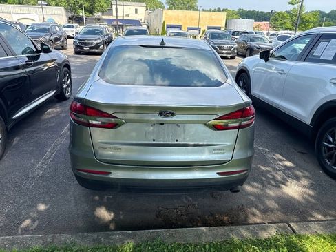 Used 2020 Ford Fusion SEL FWD image 5