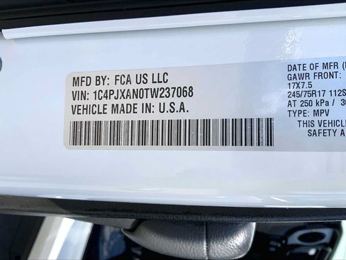 Used 2026 Jeep Wrangler Sport AWD/4WD image 34