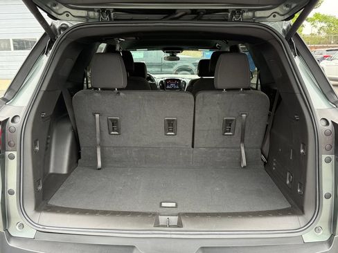 Used 2023 Chevrolet Traverse LT AWD/4WD image 24