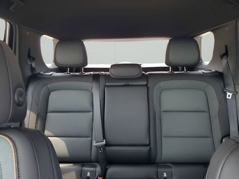 New 2026 GMC Terrain AT4 w/ Technology Package II image 41