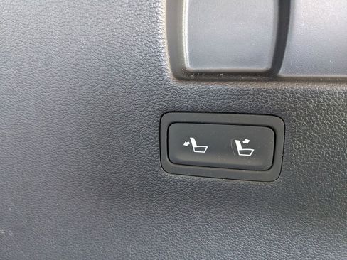 Used 2022 Hyundai Palisade Limited image 47