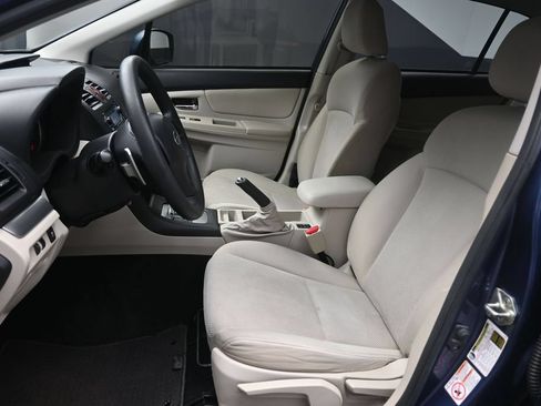 Used 2013 Subaru Crosstrek 2.0i Premium w/ Popular Pkg 1 AWD/4WD image 17