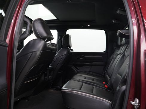 Used 2022 RAM 1500 Limited AWD/4WD image 16