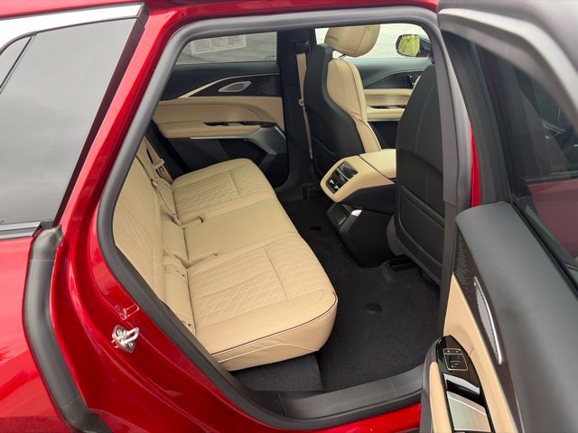 Used 2026 Cadillac Lyriq Signature Luxury w/ Nappa Leather Package AWD/4WD image 12
