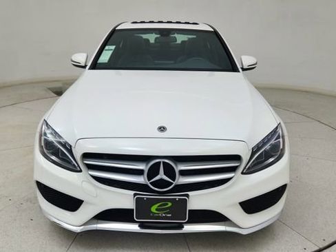 Used 2018 Mercedes-Benz C 300 Sedan image 2