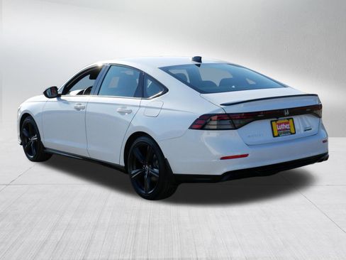 Certified 2025 Honda Accord Sport image 5