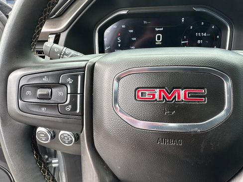 Used 2025 GMC Sierra 2500 AT4 w/ AT4 Premium Plus Package AWD/4WD image 26