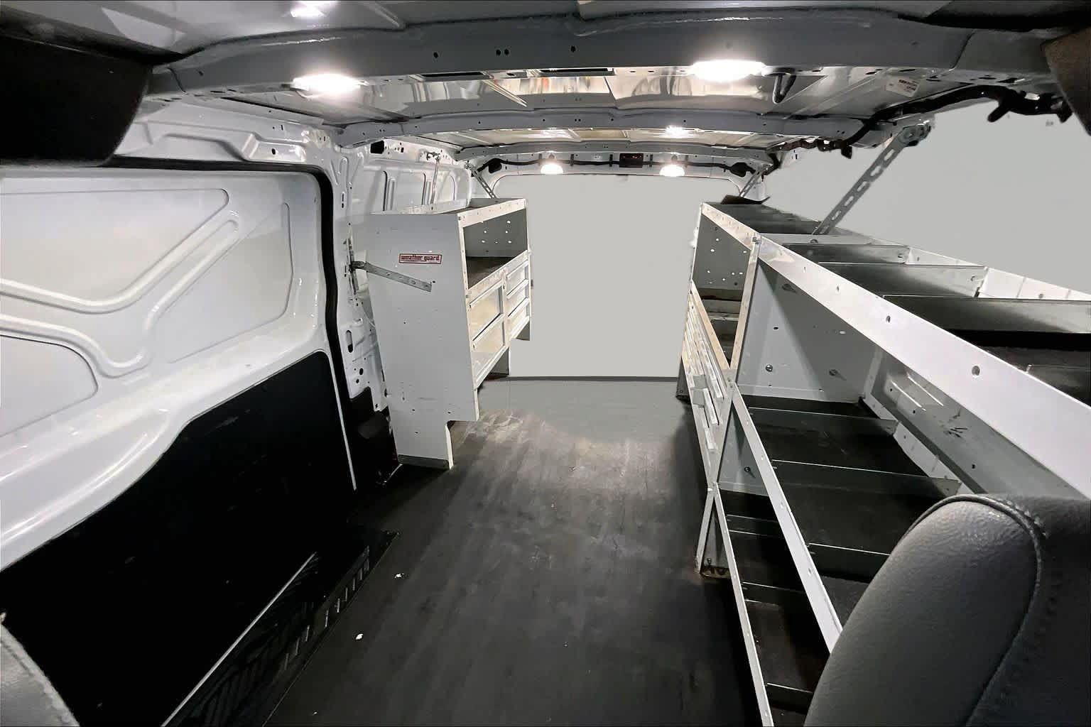 Used 2018 Ford Transit 150 130 Low Roof RWD image 21