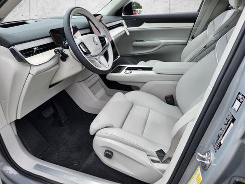 New 2025 Volvo EX90 Ultra image 6