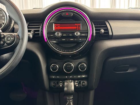 Used 2015 MINI Cooper 2-Door Hardtop FWD image 18