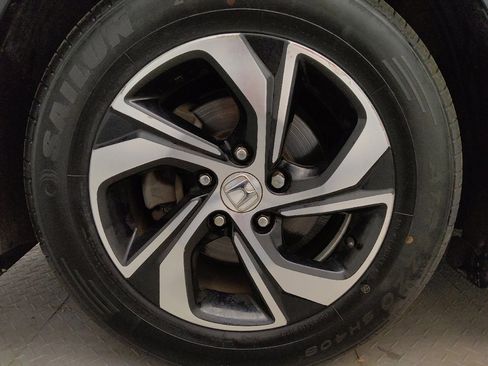 Used 2017 Honda Accord LX image 31