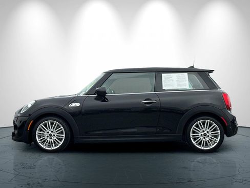 Used 2020 MINI Cooper S w/ Premium Package image 7