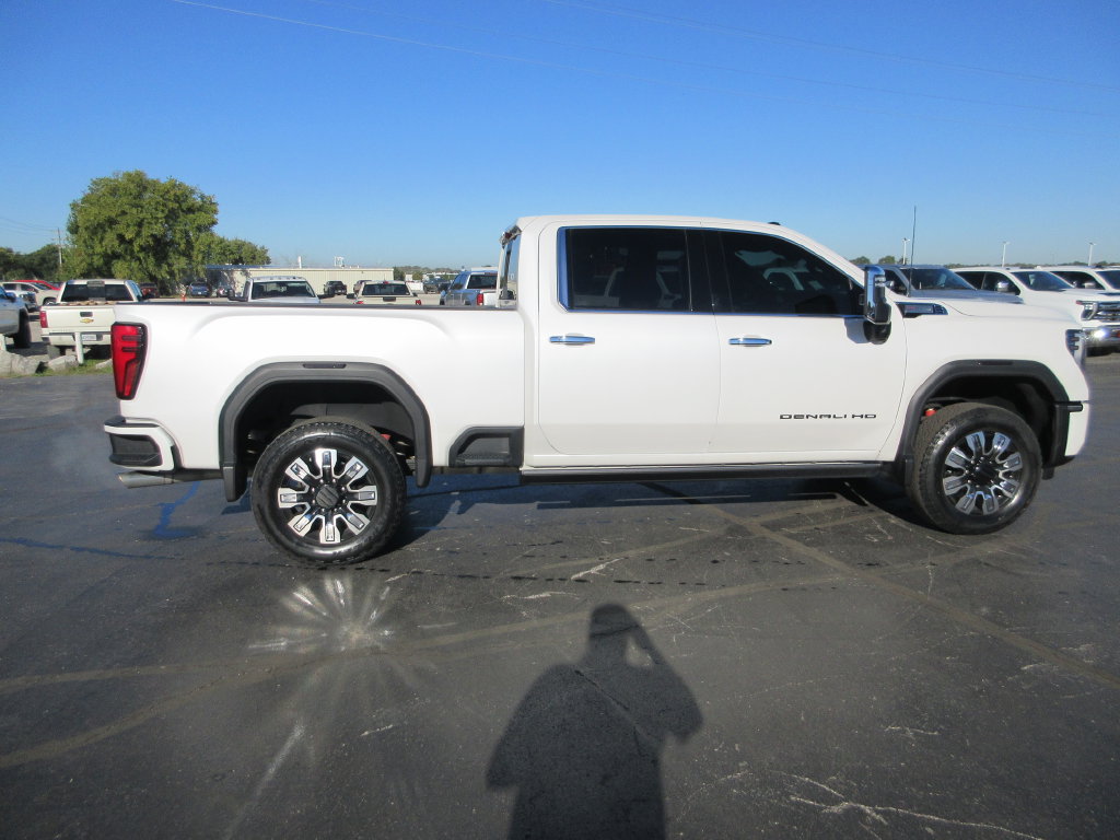 Certified 2024 GMC Sierra 2500 Denali w/ Denali Reserve Package AWD/4WD image 4