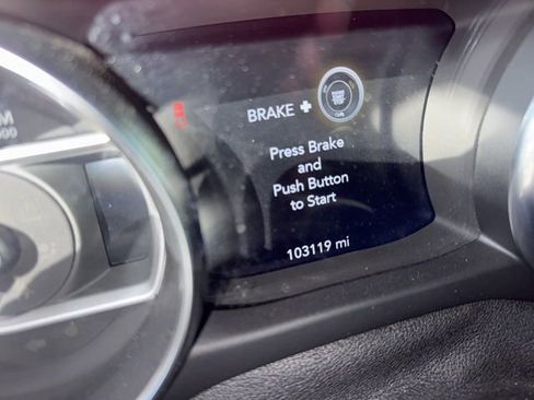 Used 2021 Jeep Gladiator Sport AWD/4WD image 11