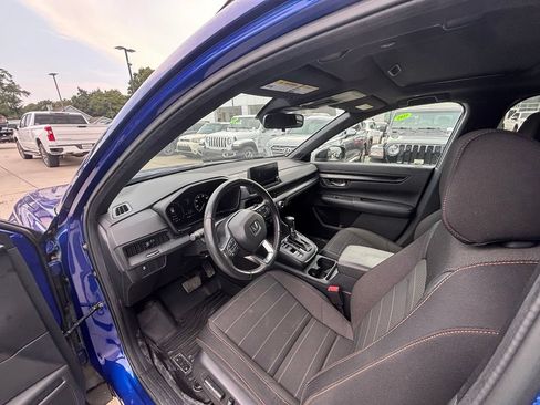 Used 2024 Honda CR-V Sport image 9
