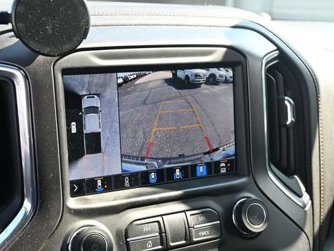 Used 2020 GMC Sierra 2500 AT4 w/ AT4 Premium Package AWD/4WD image 27