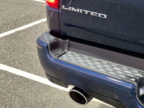 Used 2021 RAM 1500 Limited image 5