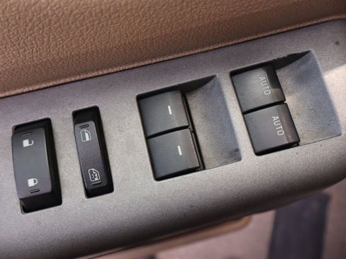 Used 2014 Ford F250 Lariat AWD/4WD image 27