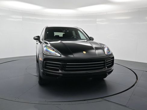 Used 2021 Porsche Cayenne S image 30