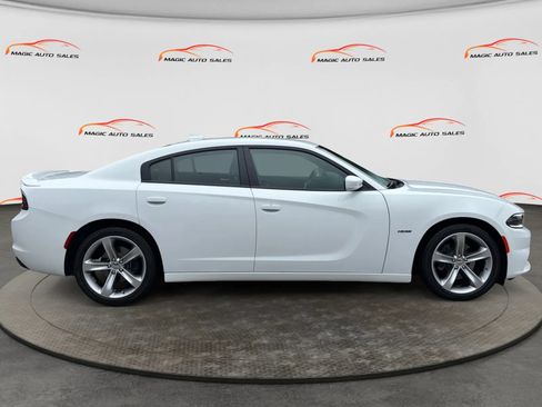 Used 2016 Dodge Charger R/T w/ Navigation & Travel Group RWD image 6