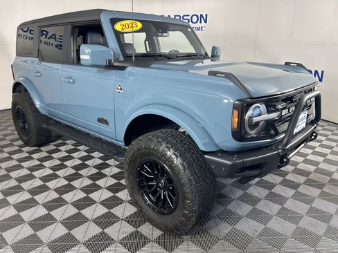 Used 2023 Ford Bronco Outer Banks image 4