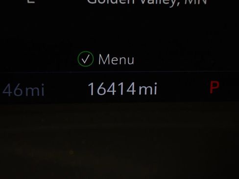 Used 2023 Buick Envision Avenir image 28