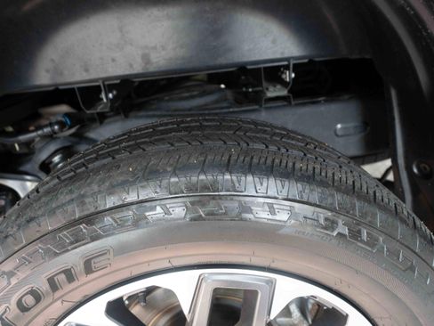 Used 2023 Toyota Tundra Limited image 29