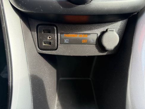 Used 2018 Chevrolet Trax LS image 21